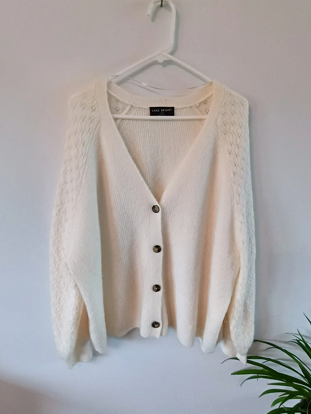 Lane Bryant 26/28 Ivory Textured Knit Button Front Balloon Sleeve Cardigan Sweat